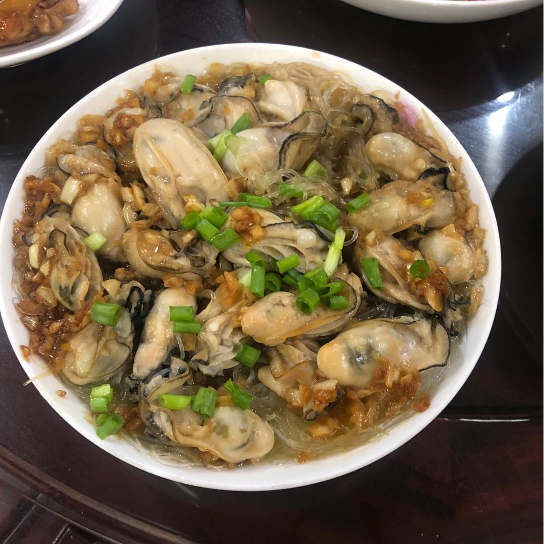 masitens做的蒜蓉粉丝蒸生蚝肉