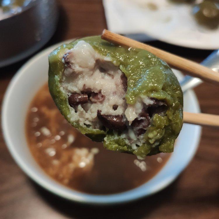 抹茶牛奶青团