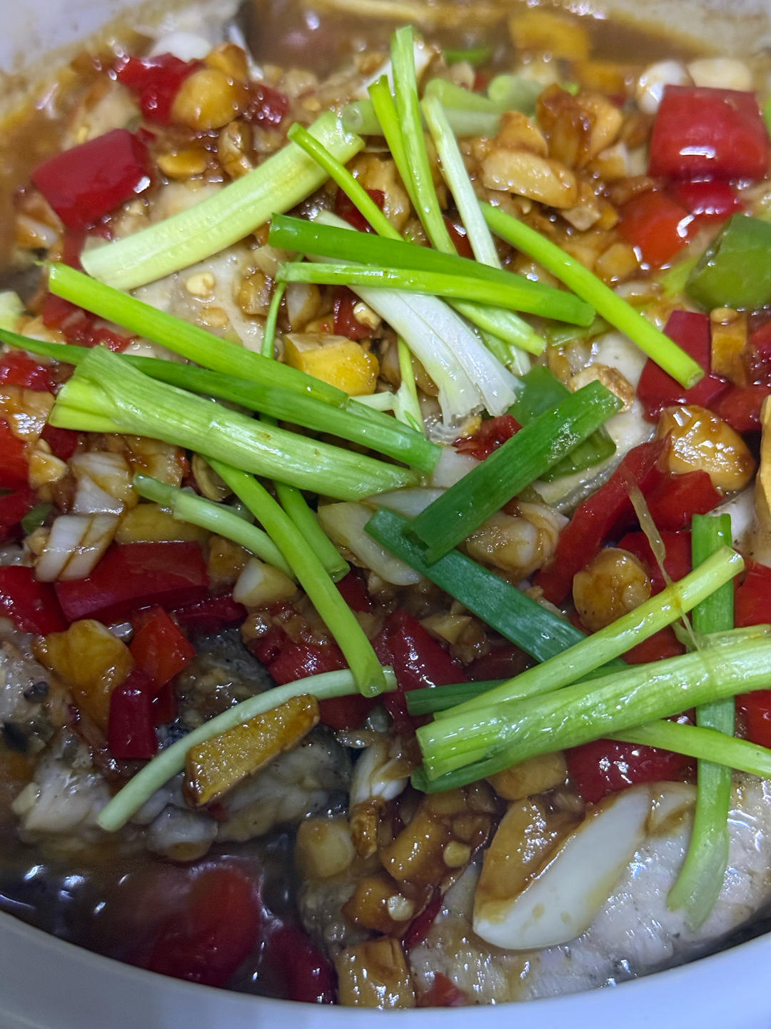 砂锅焗蒜香桂鱼（超级下饭）