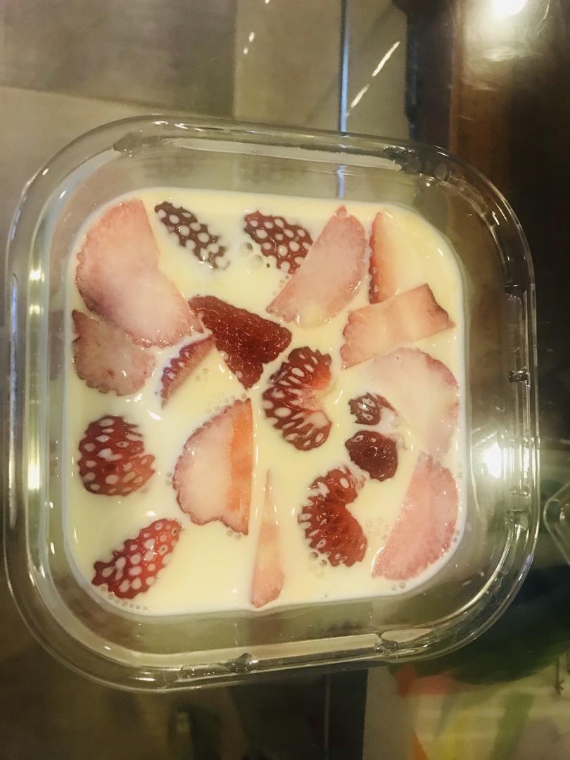6寸草莓奶冻(无黄油)