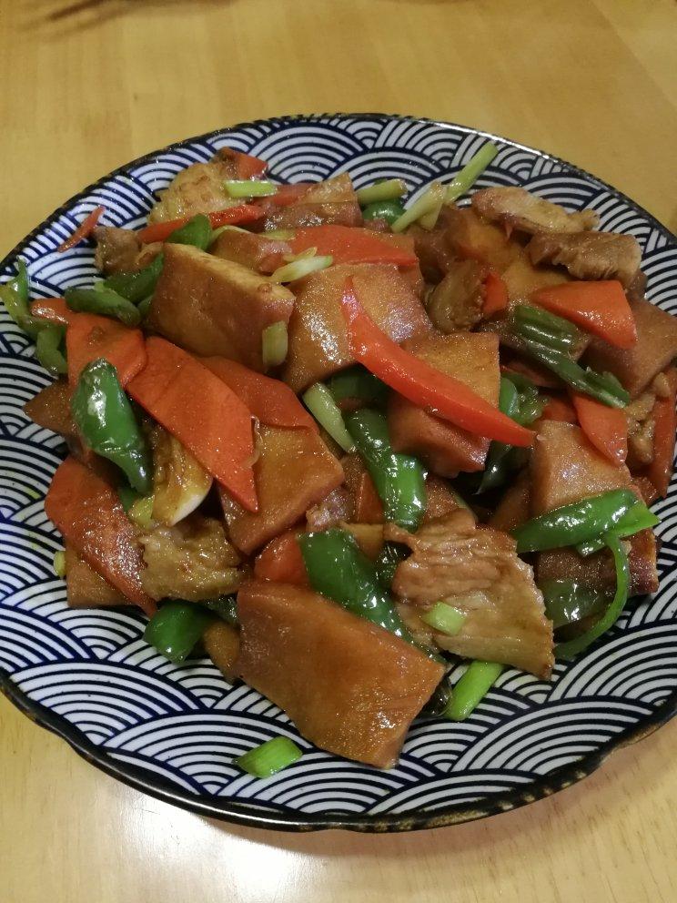 干锅千叶豆腐，千页豆腐