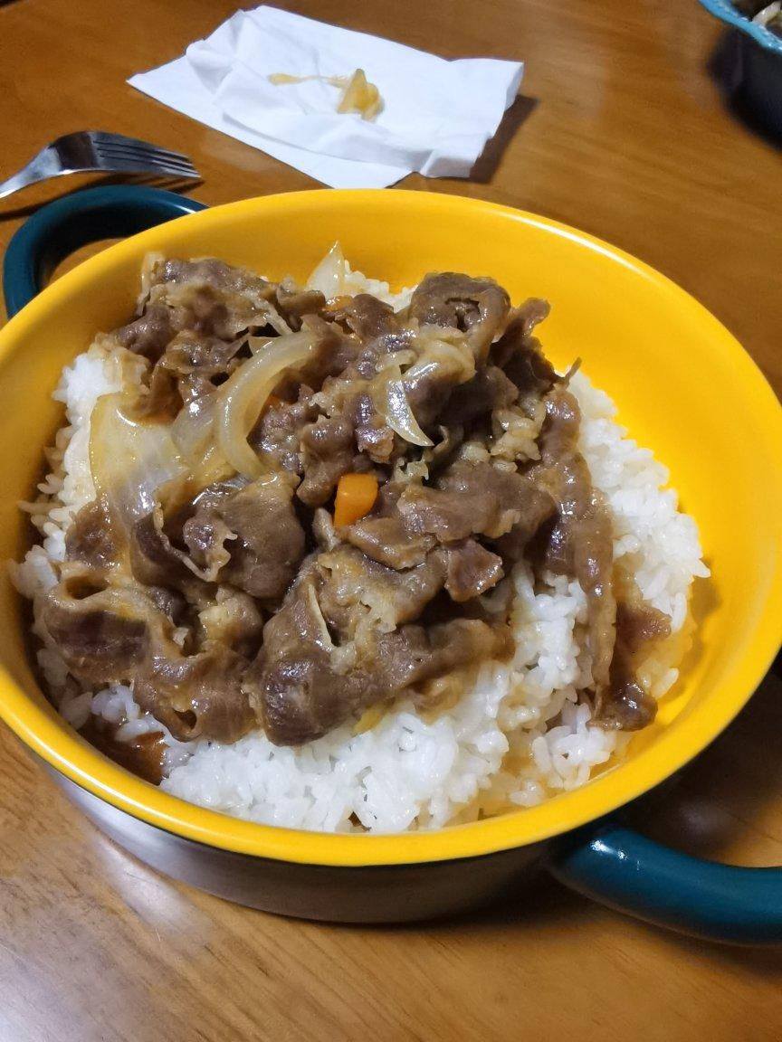 肥牛饭