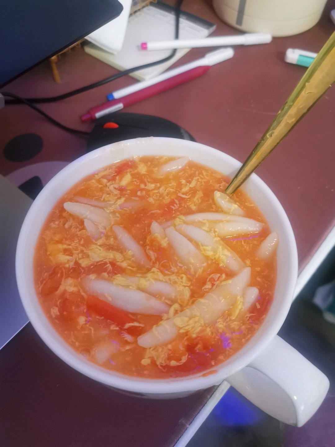 做法简单味道却不简单的西红柿鸡蛋汤 口味浓郁 零失败 每次都光盘