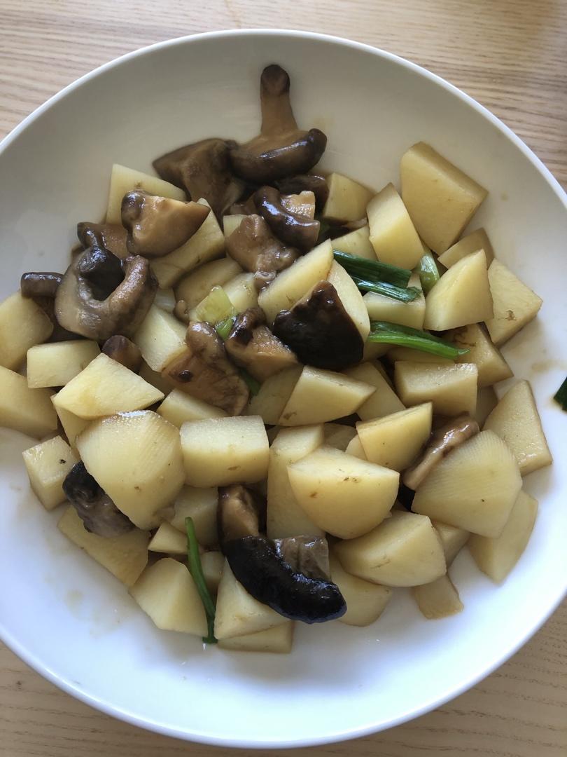 香菇土豆