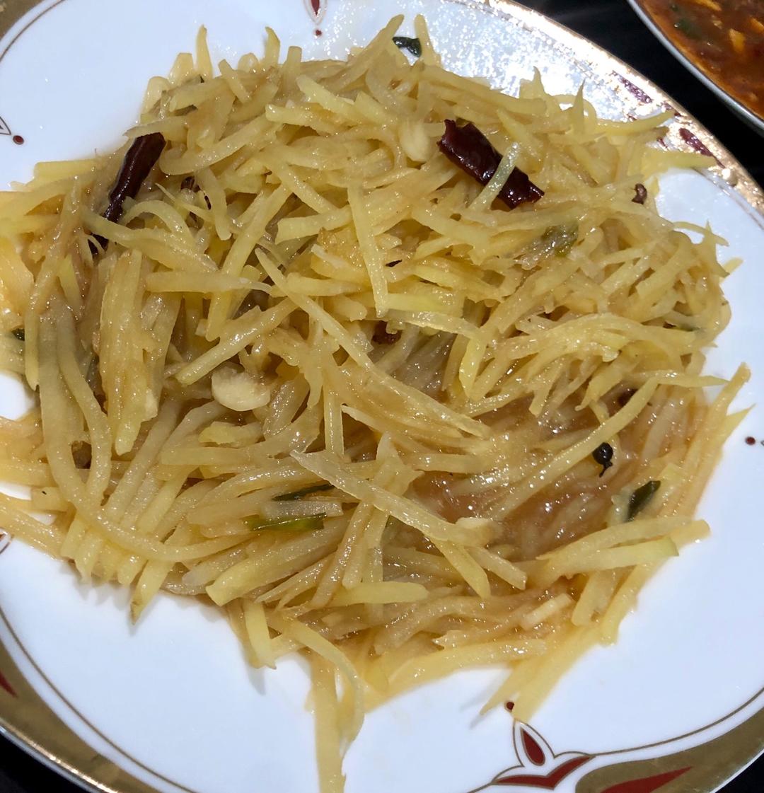 在家也能做出馆子味儿的醋溜/炝炒/酸辣土豆丝（就是那道看似简单，实则步步玄机的土豆丝）