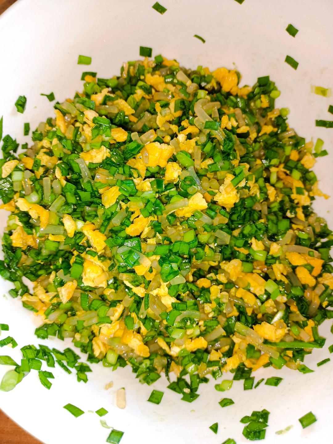 ㊙️烫面韭菜盒子 凉了也不硬 附包成完美半圆的细节视频