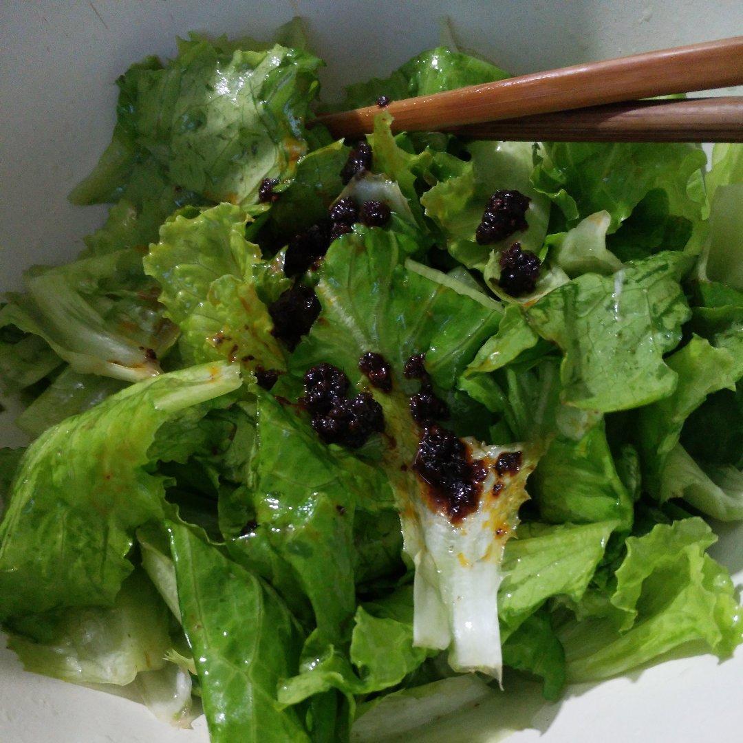 只有生菜的韩式生菜沙拉