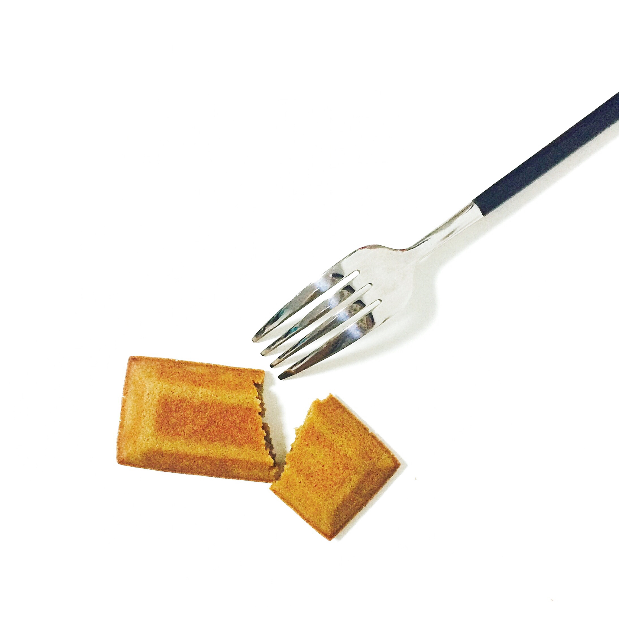 坚果摩卡费南雪