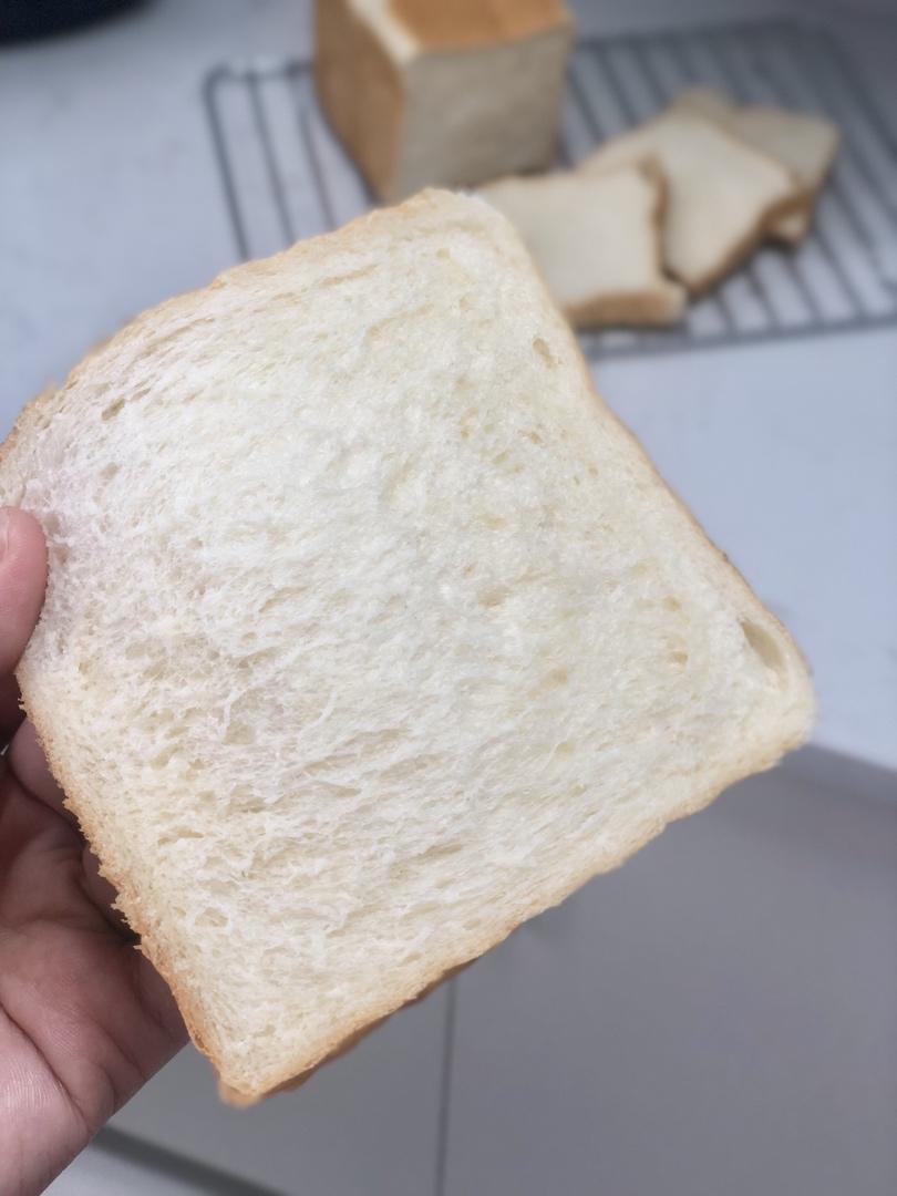 庞多米白吐司