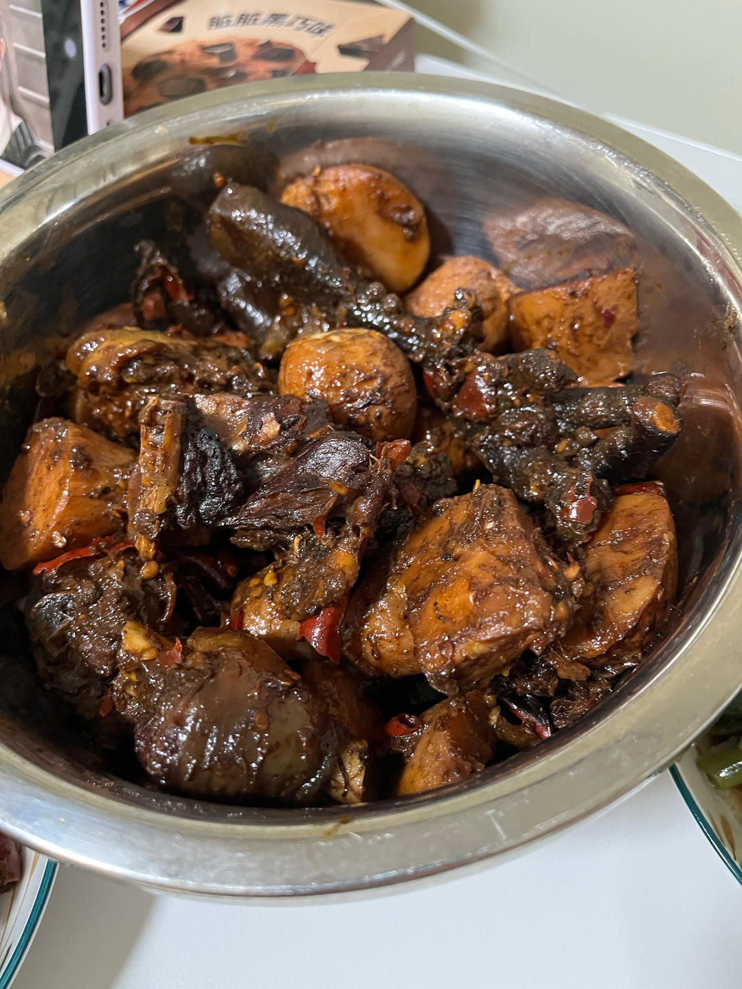 芋儿烧鸡（内有芋头去皮妙招）