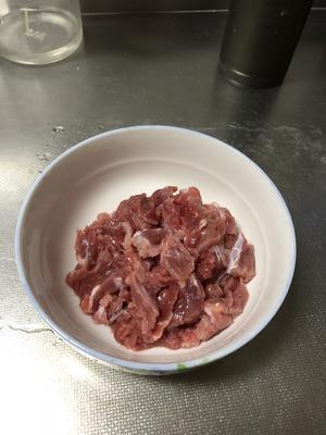 小炒牛肉的做法 步骤1