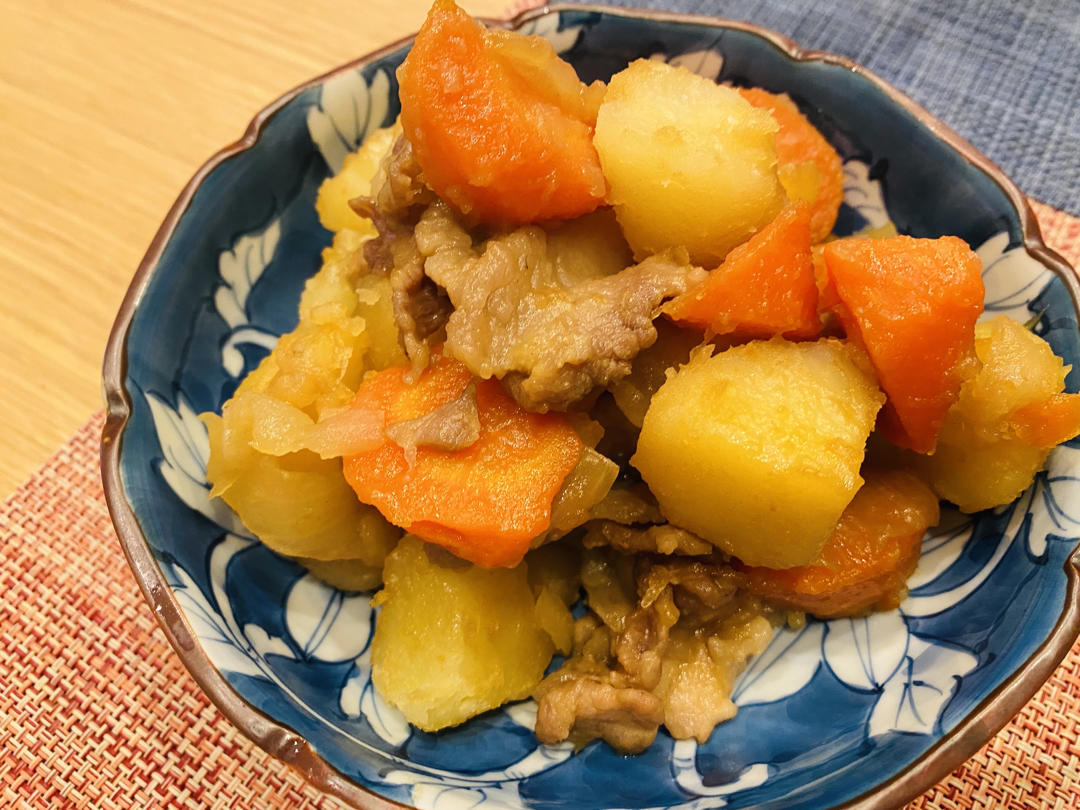 吃不厌的淳朴家常味：日式土豆炖肉