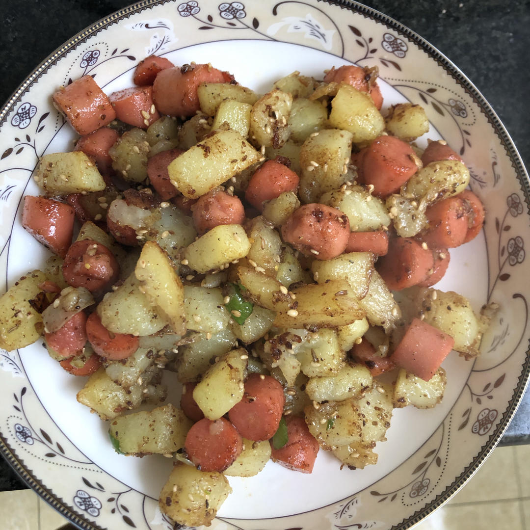 孜然土豆火腿肠 香辣过瘾还便宜！