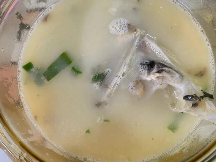 奶白鱼头汤（鲜）