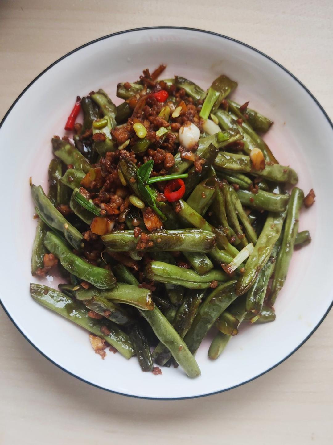 末末娘做的干煸豆角标准版