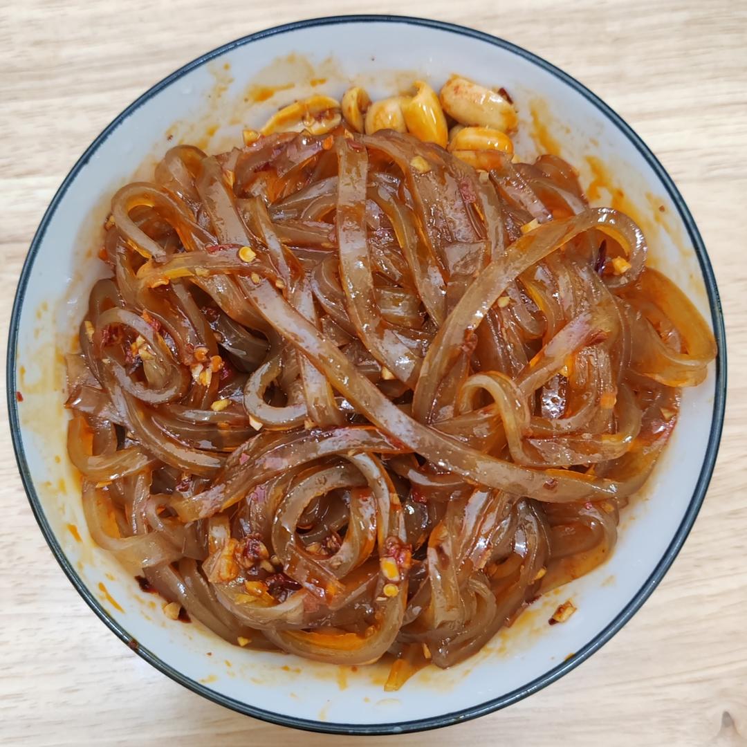 厨房小白都会的超级简单过瘾的酸辣粉