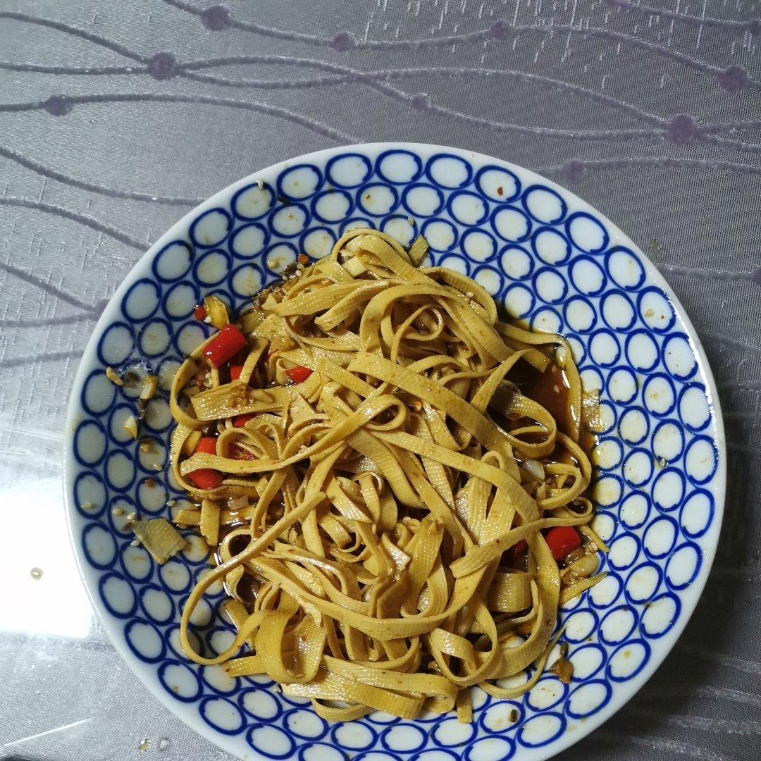‼️比辣条还好吃百倍〰️香辣豆皮✅零厨艺