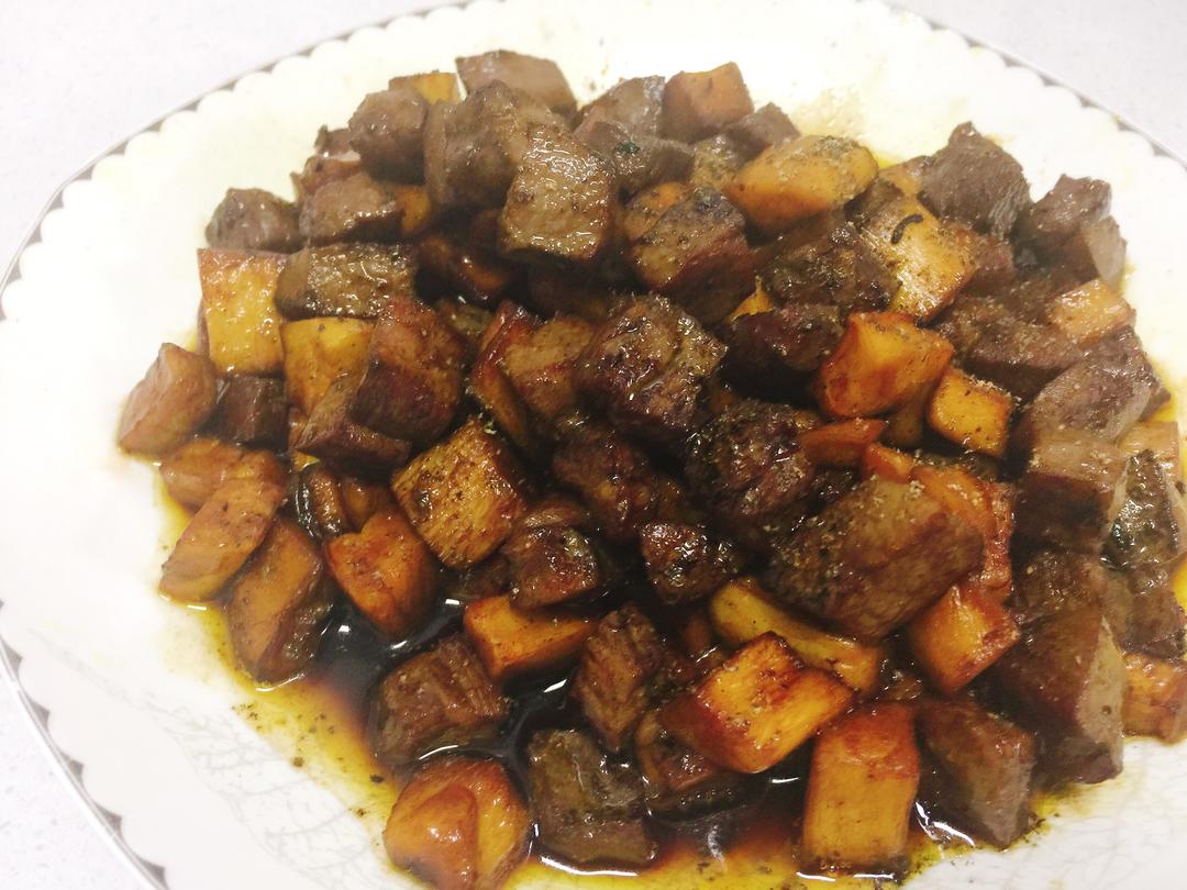 大叔 · 黑胡椒牛排杏鲍菇