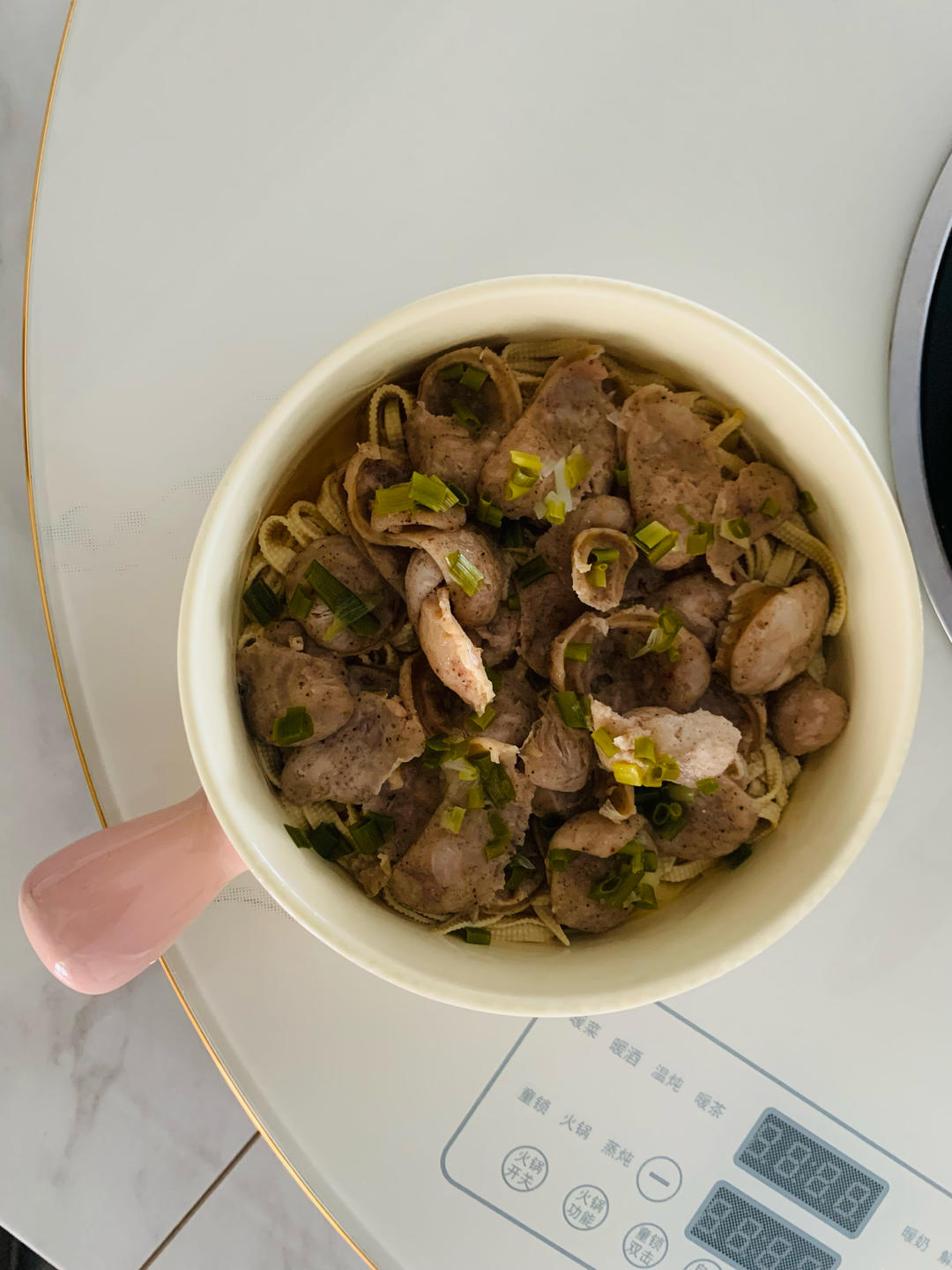 过年就要吃蒸菜-千张丝蒸麻辣香肠