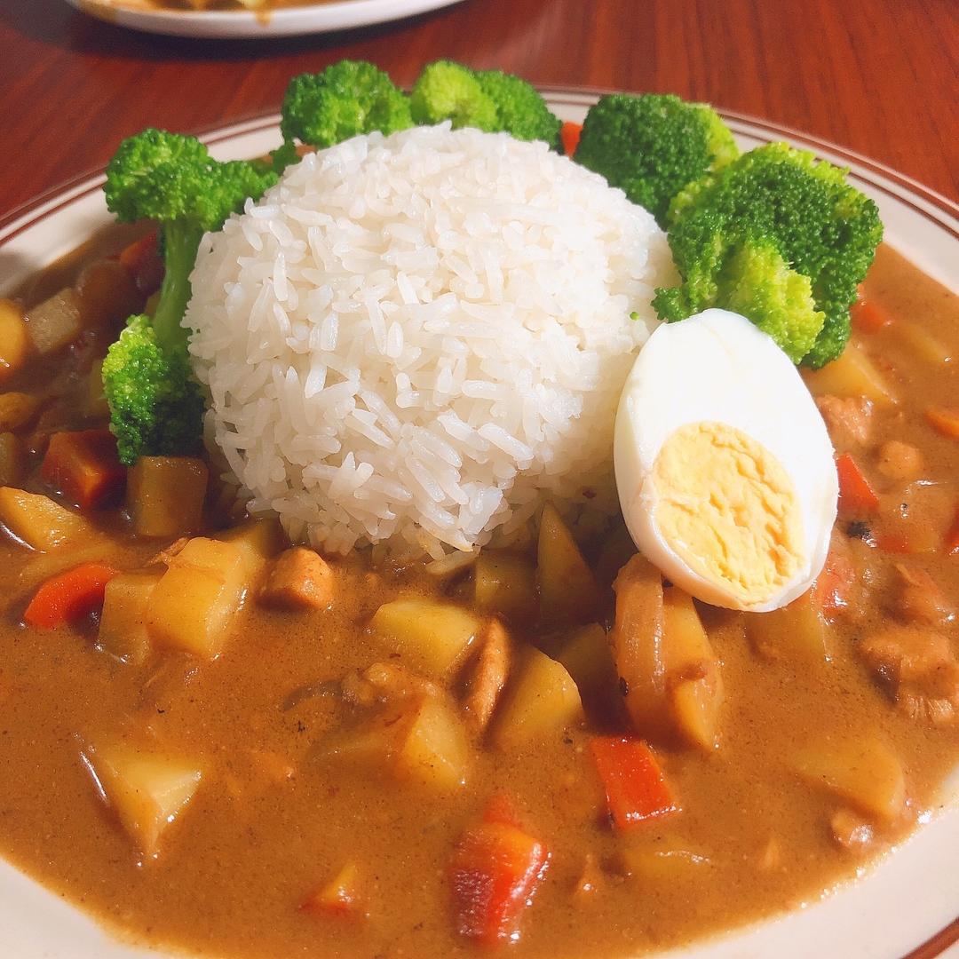 鸡肉咖喱饭的做法