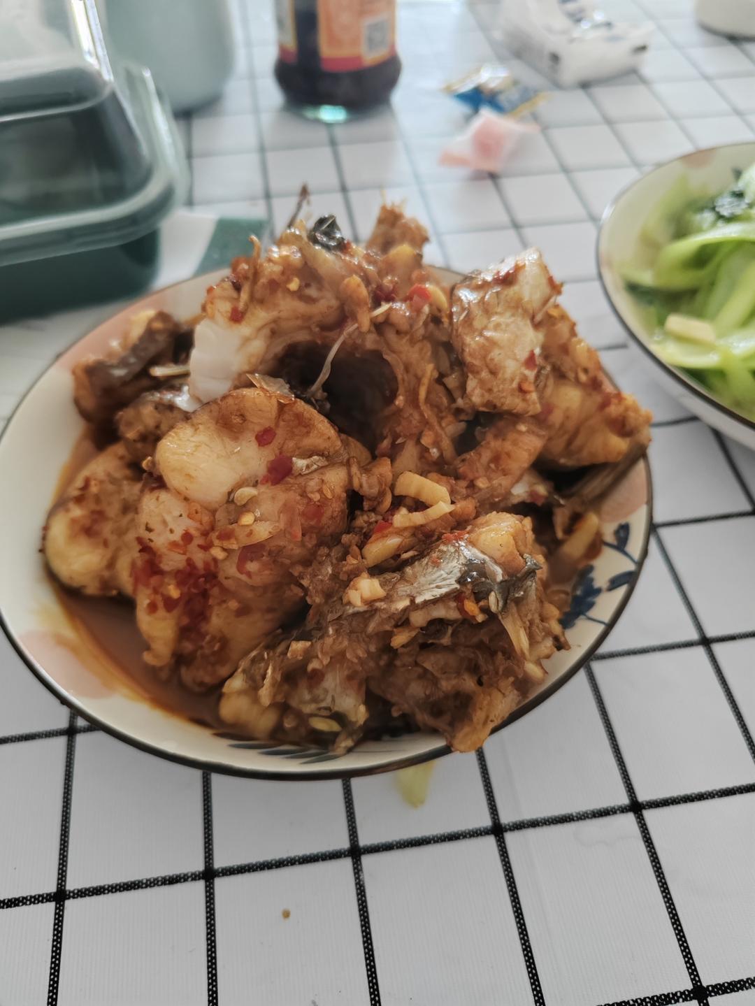 香煎鱼块（草鱼）