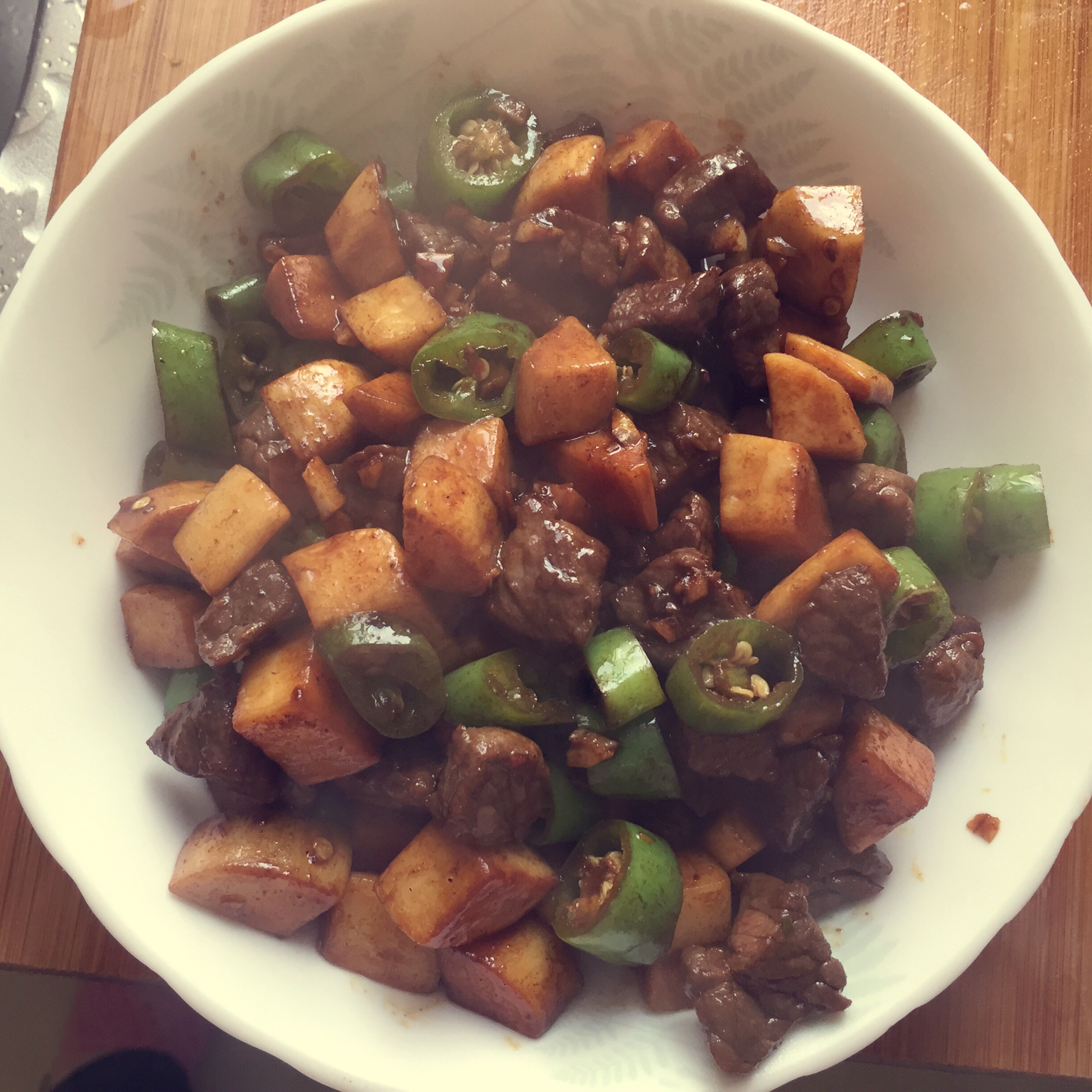 黑椒杏鲍菇牛肉粒