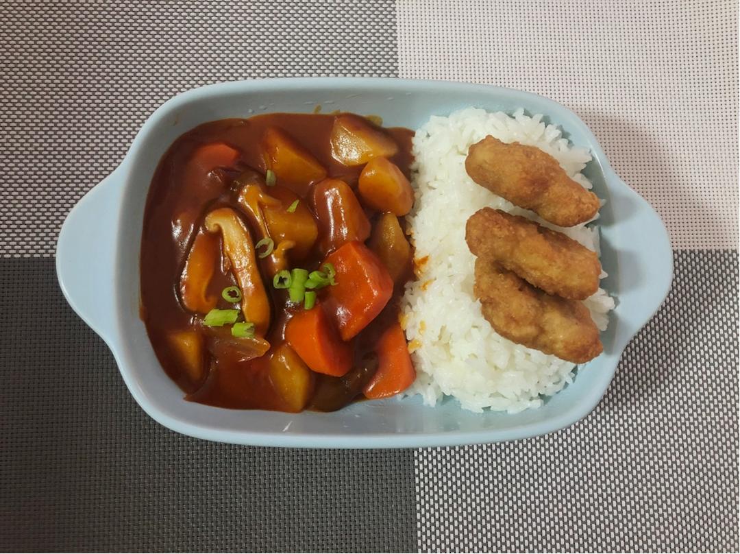 番茄红烩牛肉饭