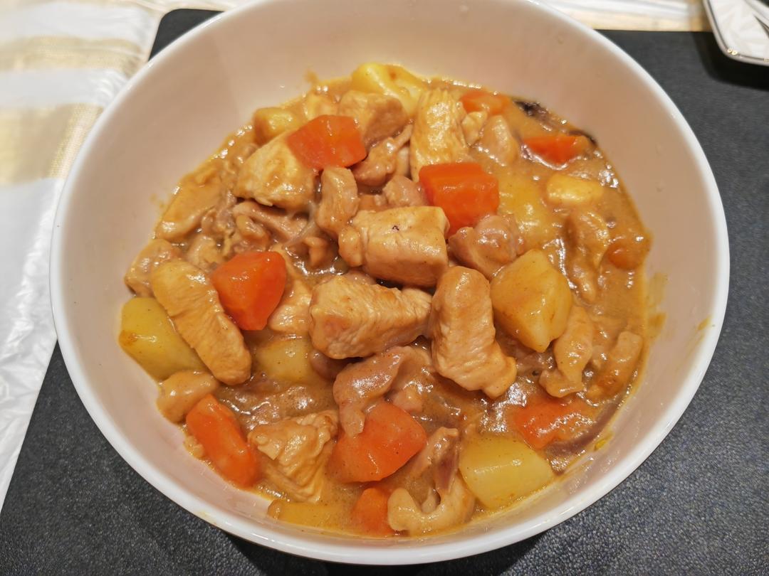 零失败日式咖喱鸡肉饭！！最正宗日本家庭做法！简单又好吃！