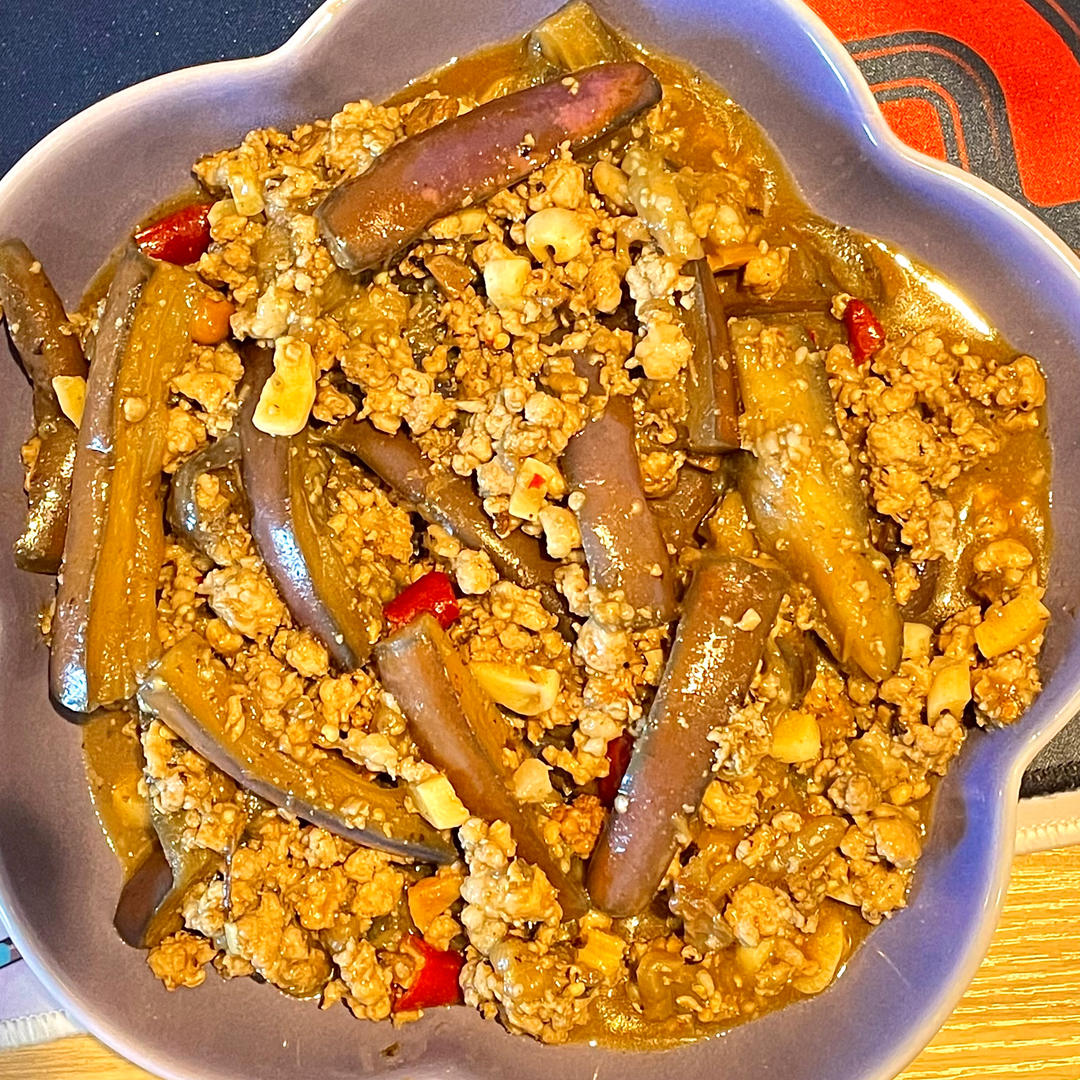 肉沫茄子（非油炸健康版）文末另附万能鱼香汁配方。