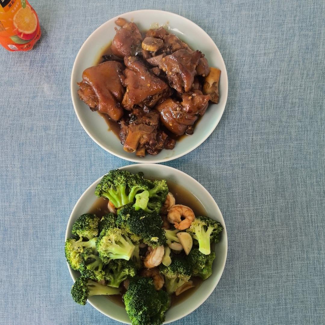 红烧猪蹄，酱香味，超级过嘴瘾的卤猪蹄