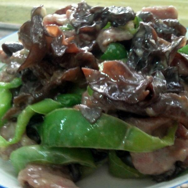 椒香木耳炒牛肉
