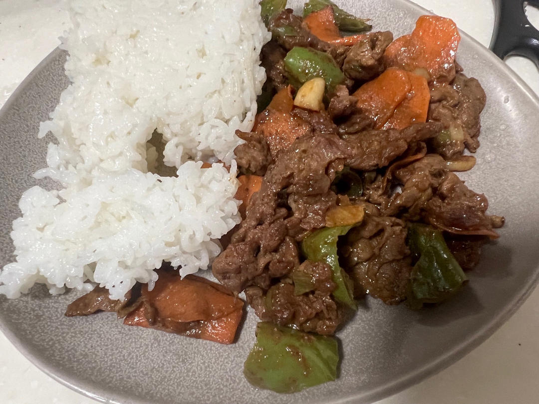 嫩炒牛肉（牛里脊）好吃下饭