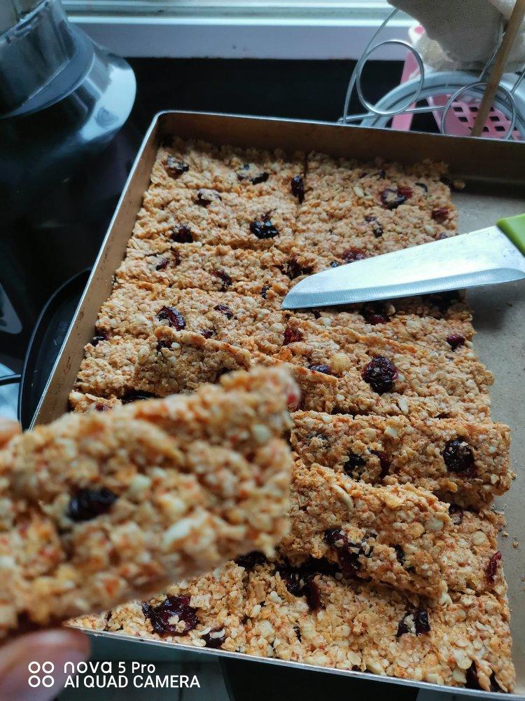 低糖红枣燕麦饼干