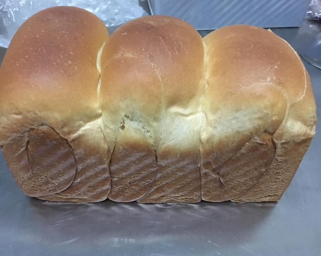 全麦蛋奶吐司(后置酵母)