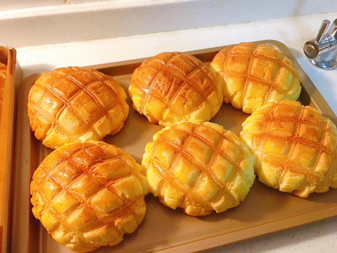 《Tinrry+》菠萝包（手揉教程）（帅帅小厨）