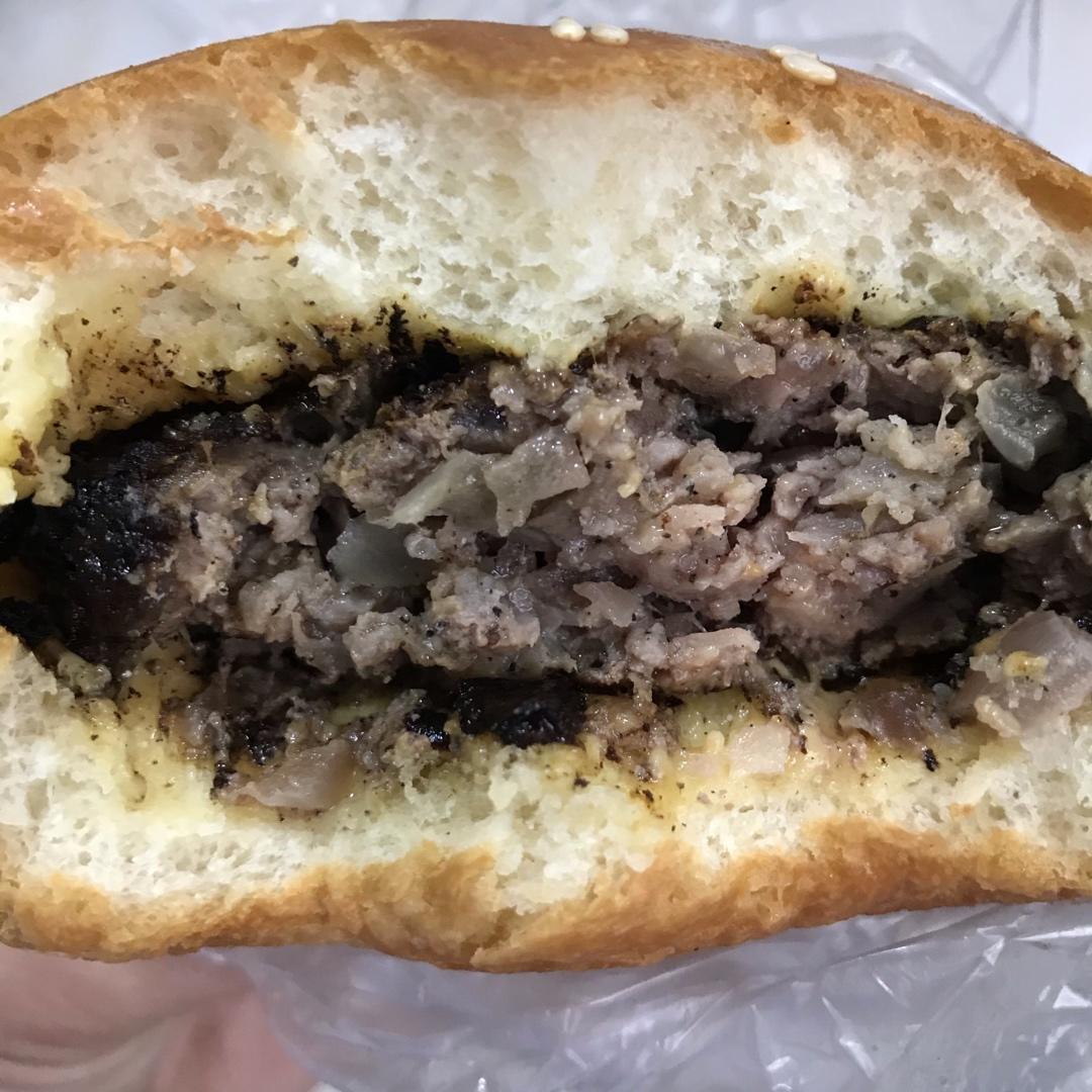 肉多汁的快手汉堡牛肉饼
