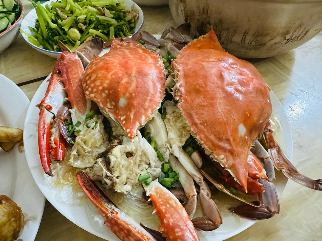 年夜饭大菜之 蒜蓉粉丝蒸红膏梭子蟹大家快来跟我学一下超详细的步骤