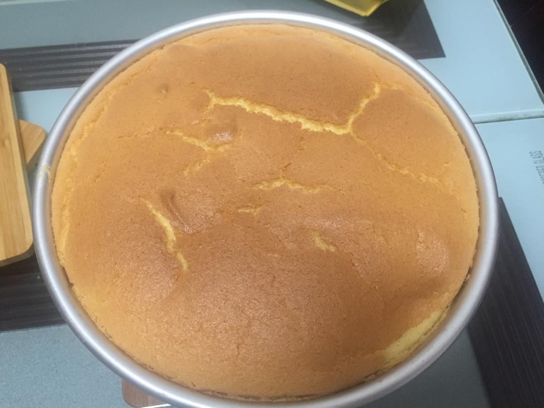 蛋糕的做法（8寸戚风蛋糕）