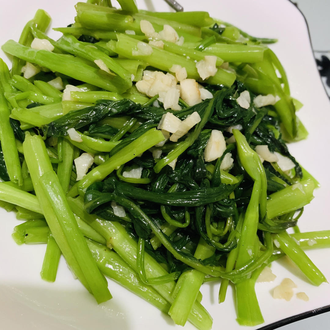 蒜炒空心菜