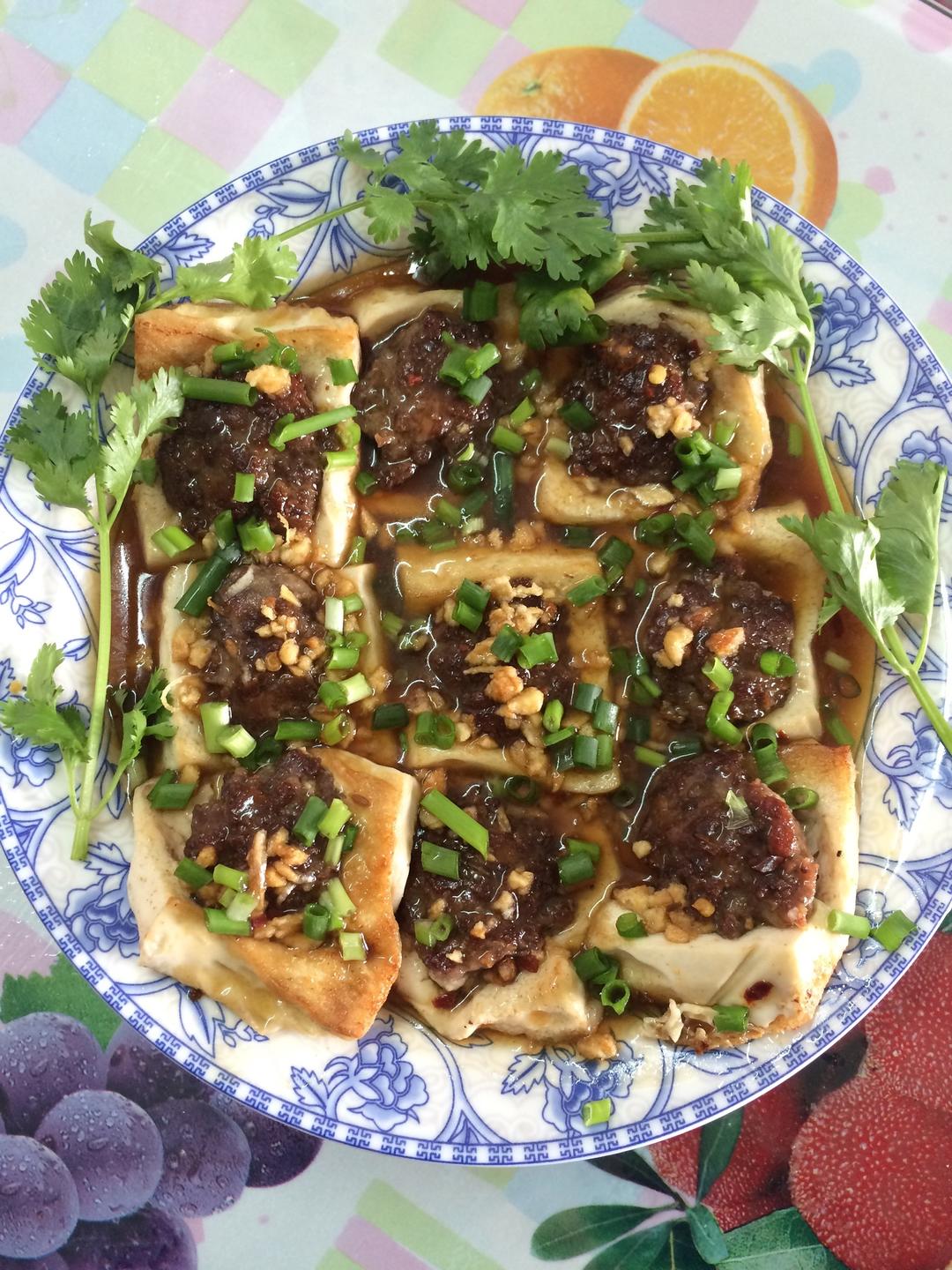 客家酿豆腐（牛肉干贝版）的做法