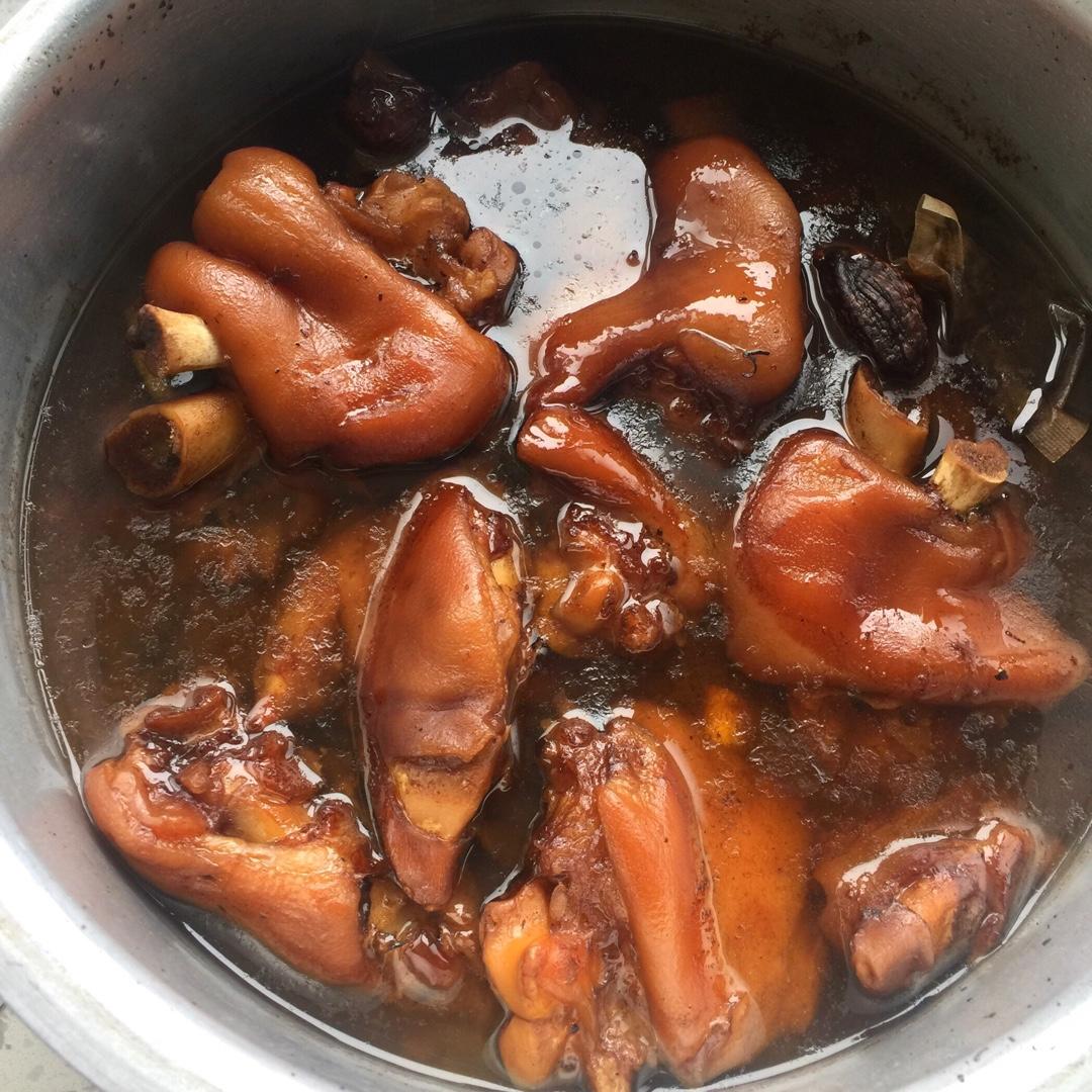 卤猪蹄