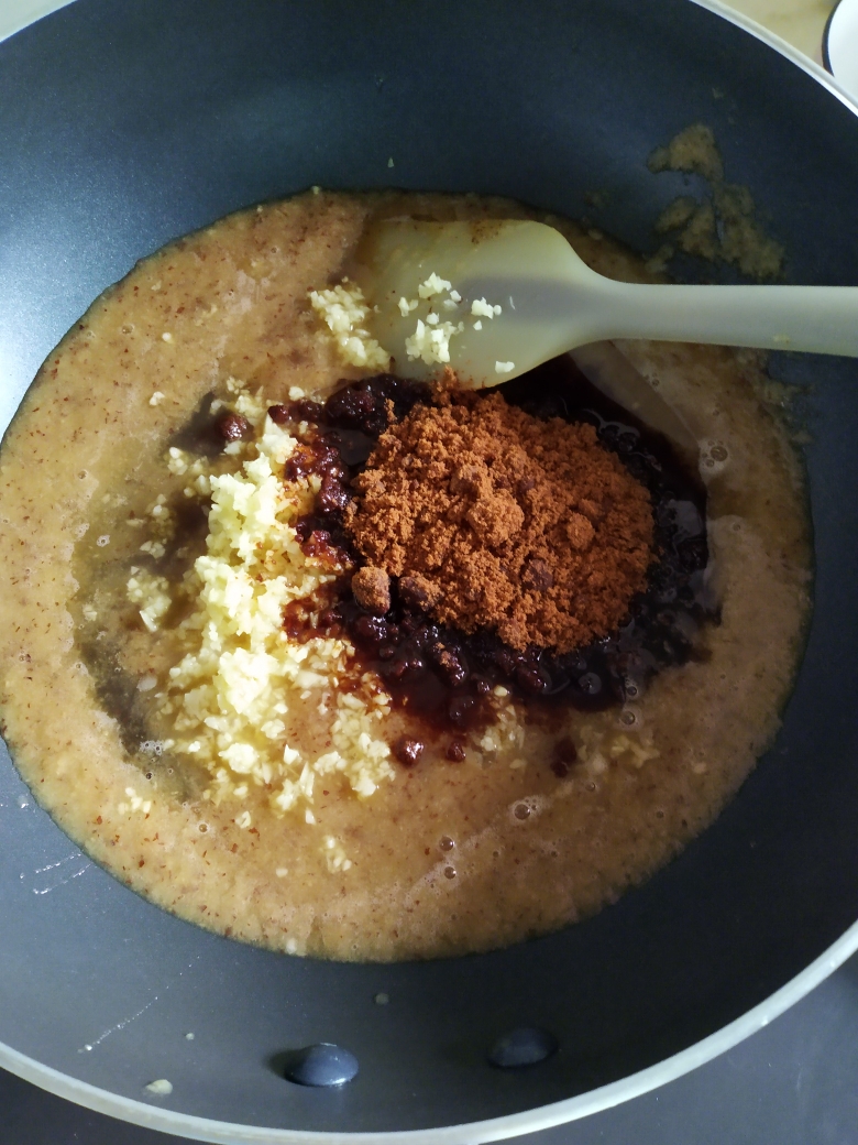 红枣生姜糖(开胃养颜，很有嚼劲很好吃）的做法 步骤3