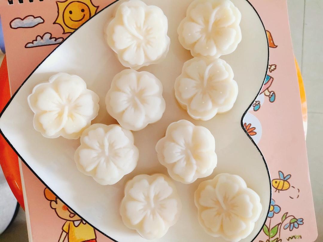 冰皮月饼(不会被腻到的奶黄馅)