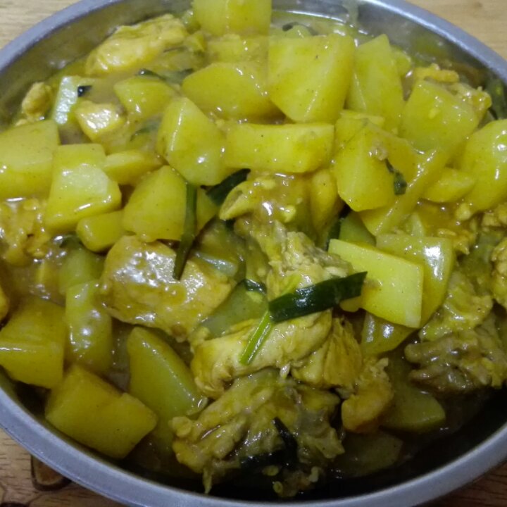咖喱薯仔鸡