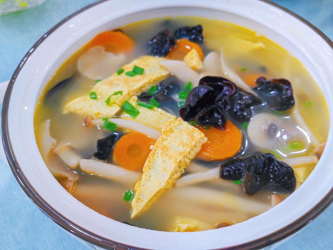 低卡减脂餐~三鲜菌菇汤