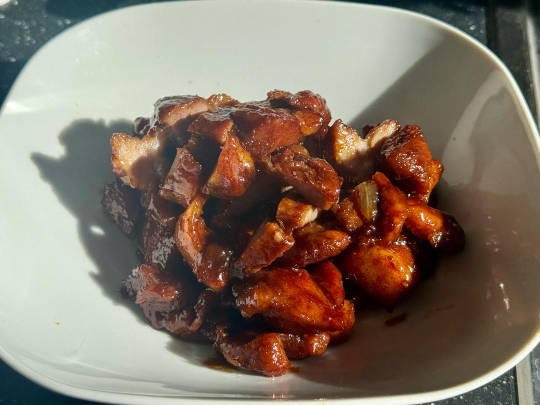 不加一滴水的电饭煲叉烧