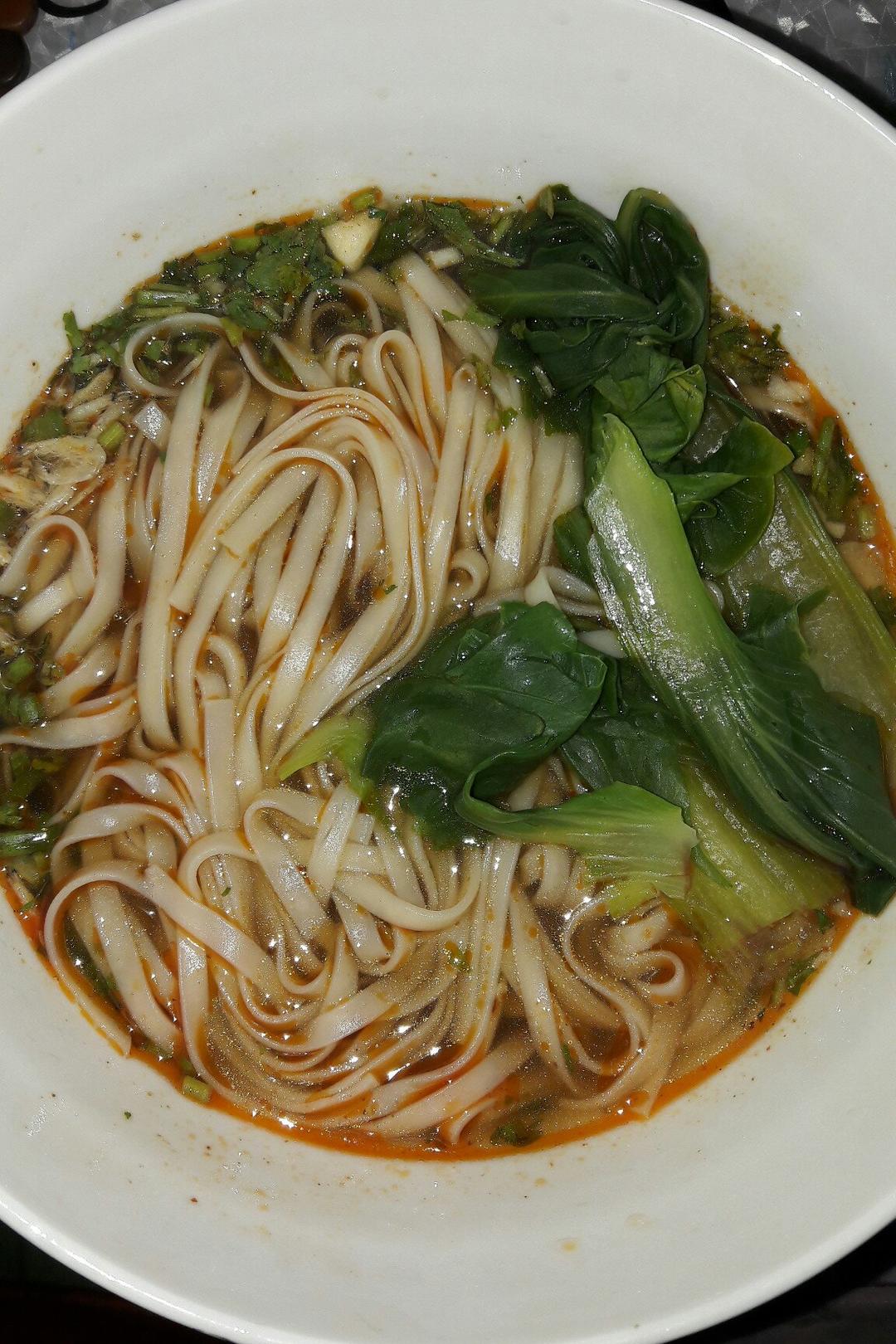 眼泪的错觉diy做的麻辣小面