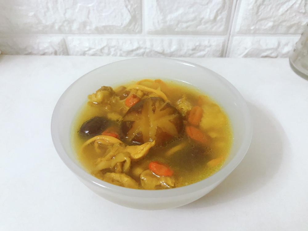 虫草花炖鸡汤