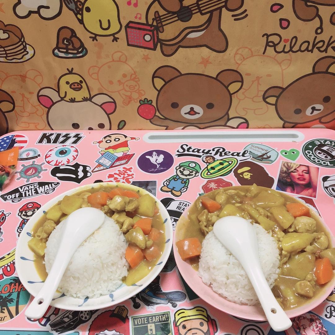 咖喱鸡肉饭