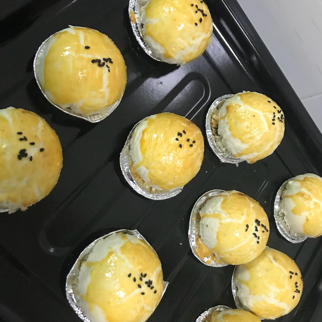 蛋黄酥
